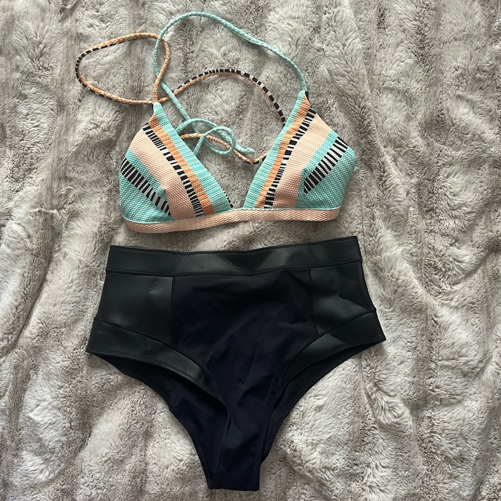 Rio Curl surf bikini top and Neoprene high waisted bottom